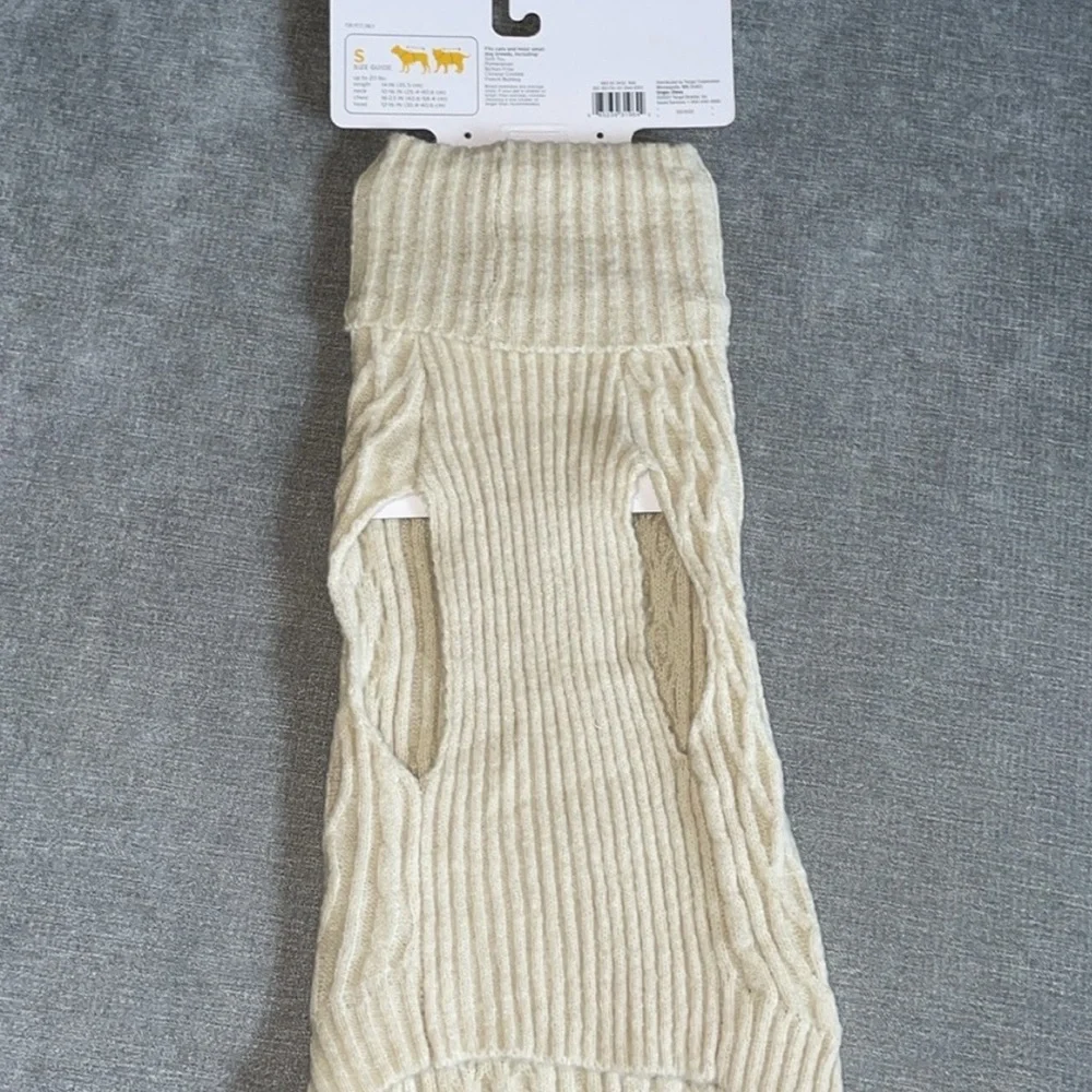 Boots & Barkley Cable Knit Turtleneck Cream Sweater
